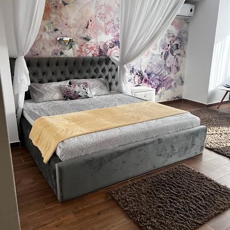 אורדאה Apartament Studio Jadis 1 מראה חיצוני תמונה
